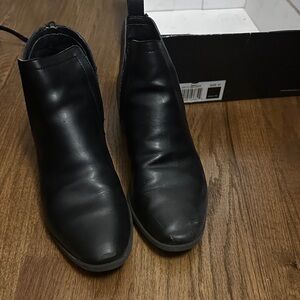 Dolce Vita Black Ankle Boots